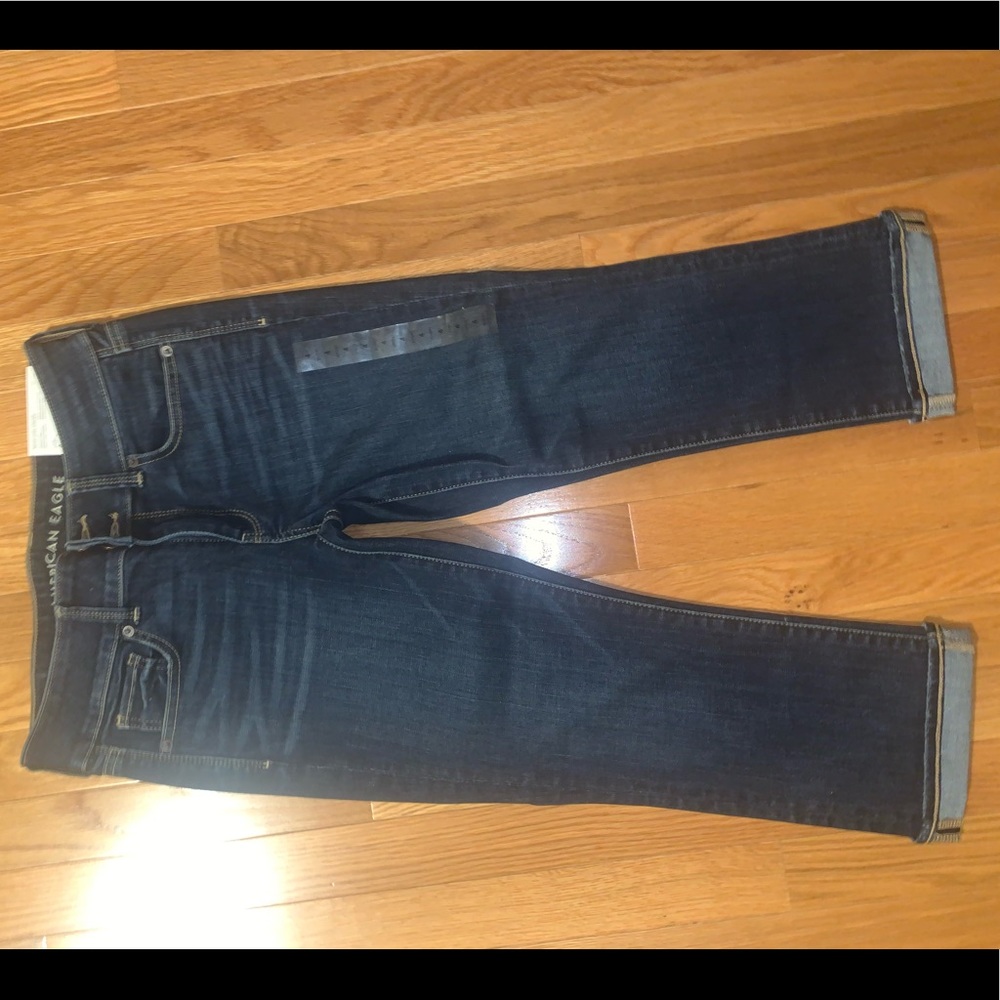 Cropped American Eagle Jeans (NWT)